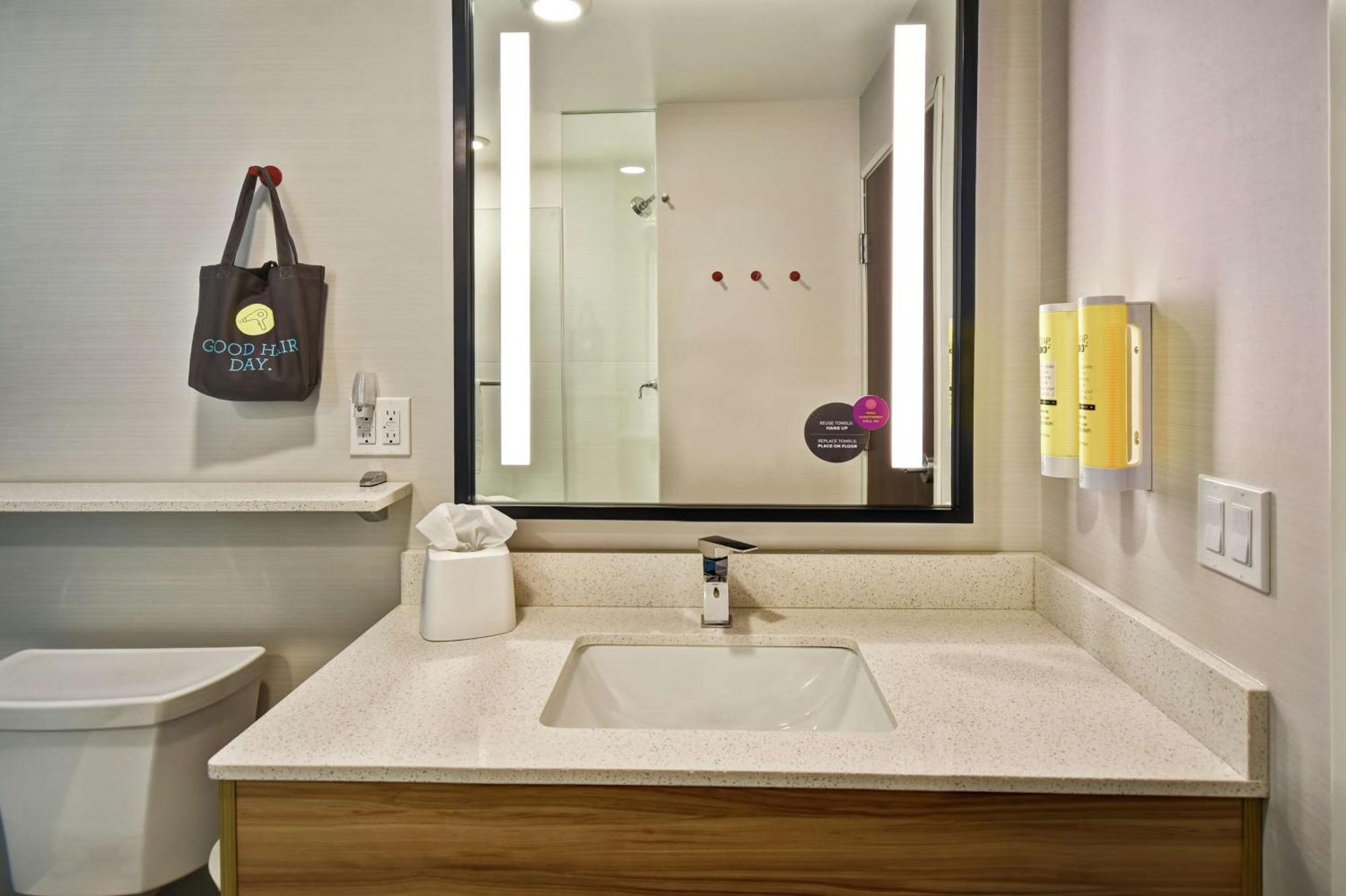 ทรู บาย ฮิลตัน ฟอร์ตเวย์น อินดีแอนา Hotel ฟอร์ตเวน ภายนอก รูปภาพ